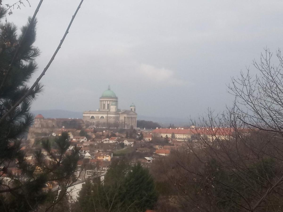 Esztergom Central ภายนอก รูปภาพ